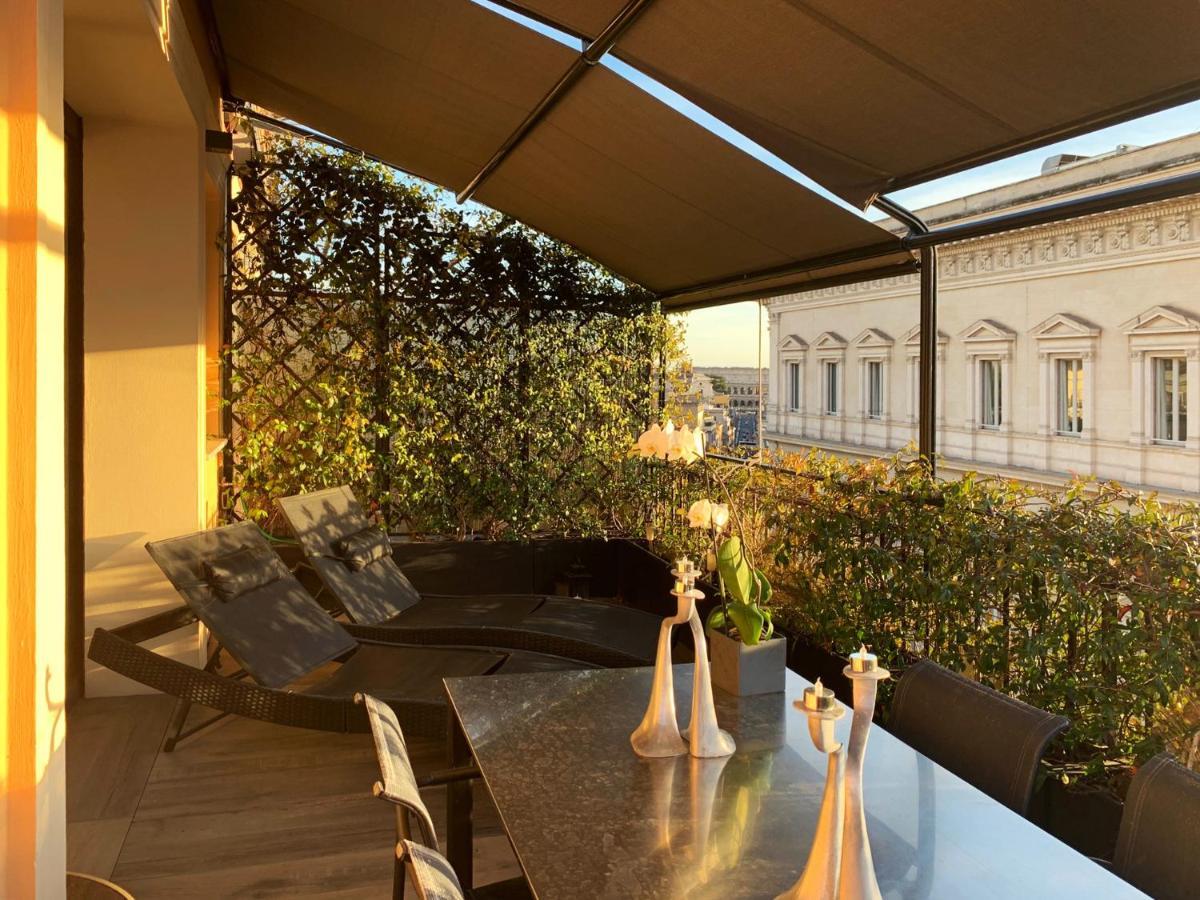 Casa Terrazza Colosseo โรม ภายนอก รูปภาพ
