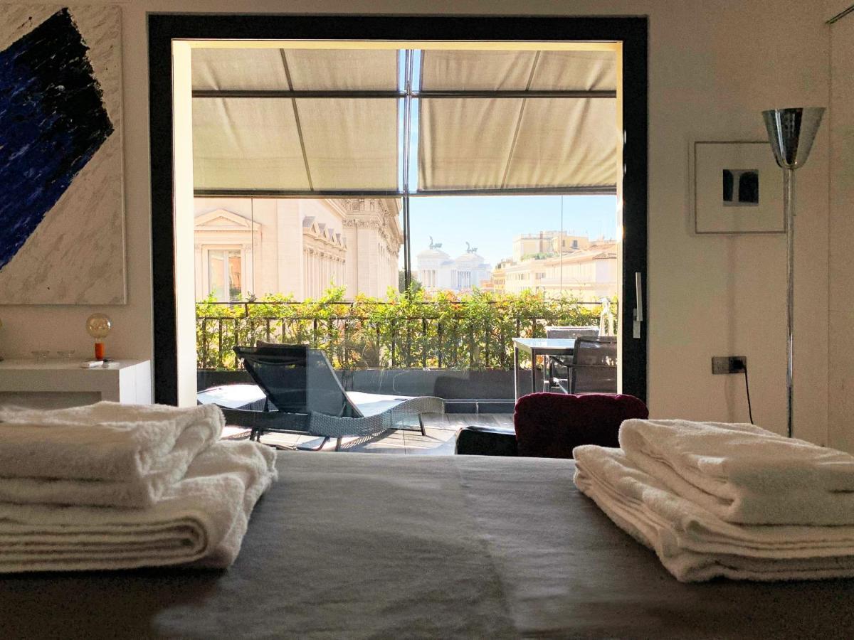 Casa Terrazza Colosseo โรม ภายนอก รูปภาพ